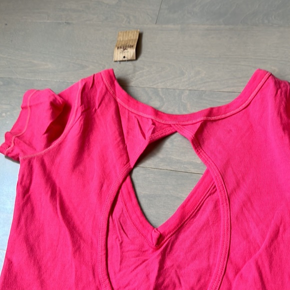 BNWT vintage hollister tshirt XS - Picture 4 of 4